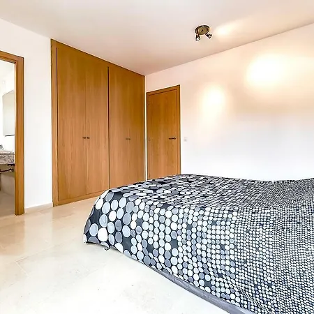 La Flora Apartament *